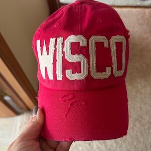 KBETHOS Red WISCO Women's Hat like new vintage hat